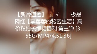 -感觉胸是假的，都没动