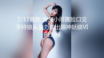 推荐 熟女模特唐静掰穴拍写真，摄影师怼着逼拍摄闻到尿骚味 (1)