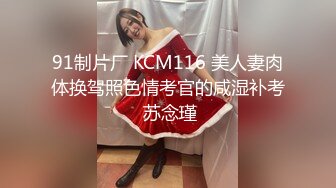 【新片速遞】  【红事会未流出】两个美女BB长的很像，其中一个尿完用手指往B里捅了一下不知道在干嘛❤️（原档）【226MB/MP4/02:27】