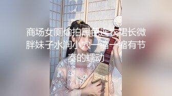 年轻小妹的取精之路，全程露脸跟小哥哥们激情大秀，抽着小烟让小哥吃奶玩逼，主动上位让小哥压在身下爆草抽插