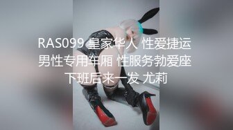 《震撼精品》极品巨乳芭蕾舞专业清纯美少女嫩妹粉B各种日常物品自慰尿尿洗澡形体展示绝对够骚 (28)