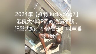 靓丽的女同学邀约男同学来家里一起学画画挑逗美女桌底下看女同学内裤拿出鸡巴操舒服了