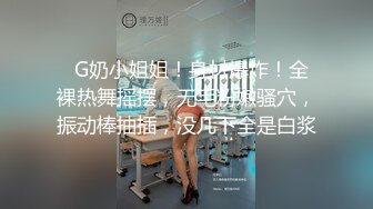  脸长得软嘟嘟的美女和男友性爱，啪啪，没想到真会享受做爱