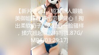 【新片速遞 】  和大爷打野战，算变态吗❤️少妇：慢点舔我的小脚脚，啊啊~ 鸡鸡掏出来大爷 嗯嗯~快点来嘛 等不急了 