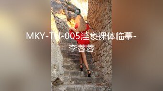 八块腹肌健身猛男，推特大神【V10turbo】屌大活猛爆肏极品反差女神，小母狗叫的一个比一个惨 (4)